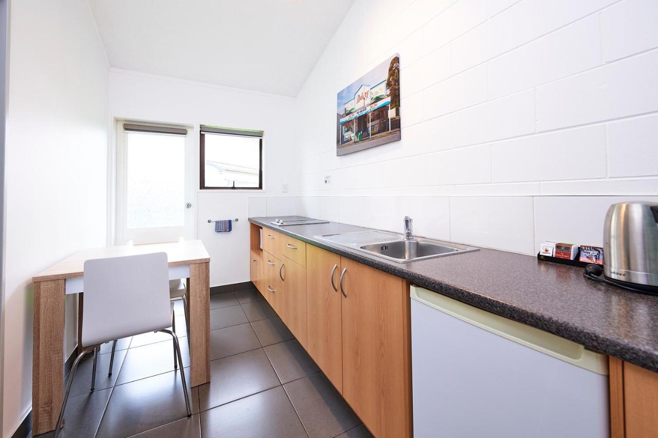 Cobblestone Court Motel Tauranga Extérieur photo
