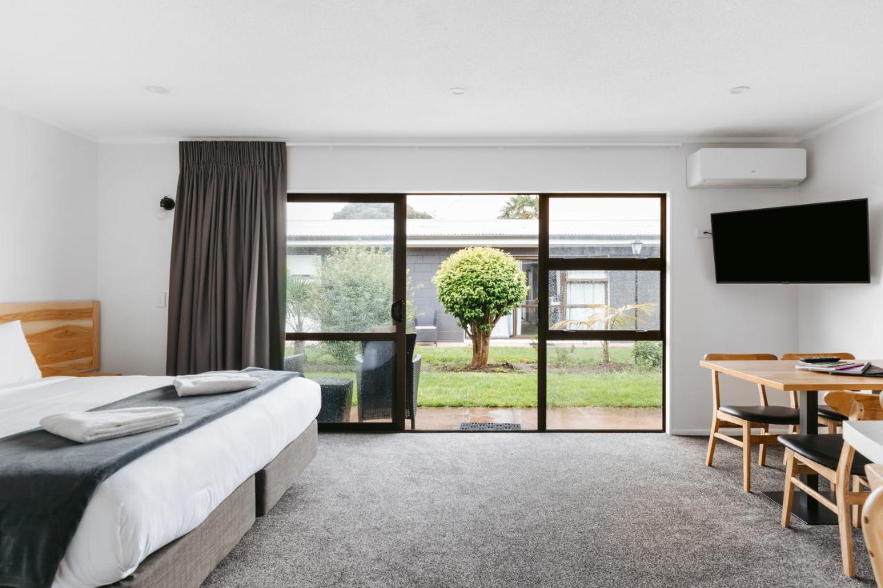 Cobblestone Court Motel Tauranga Extérieur photo