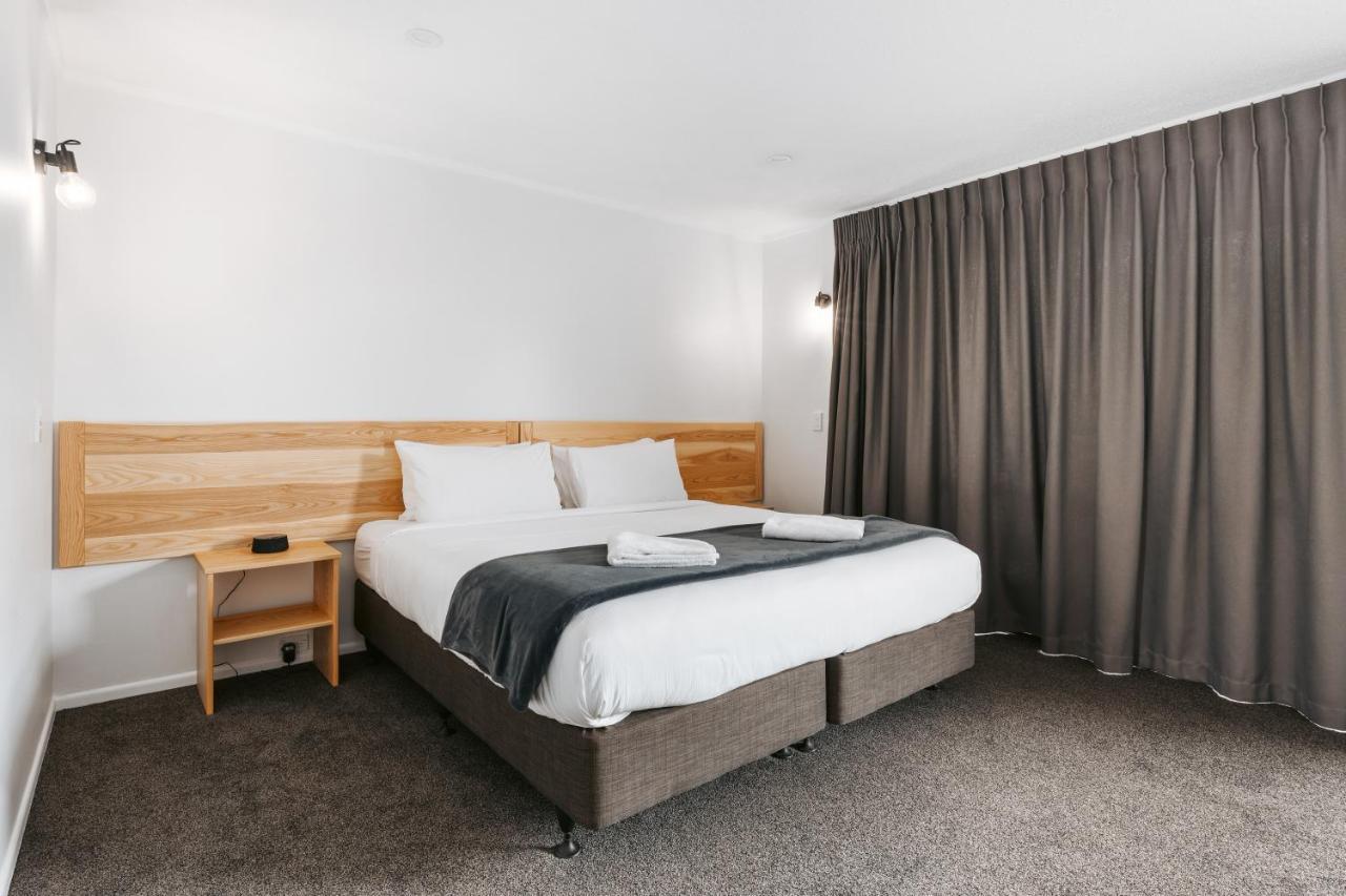 Cobblestone Court Motel Tauranga Extérieur photo