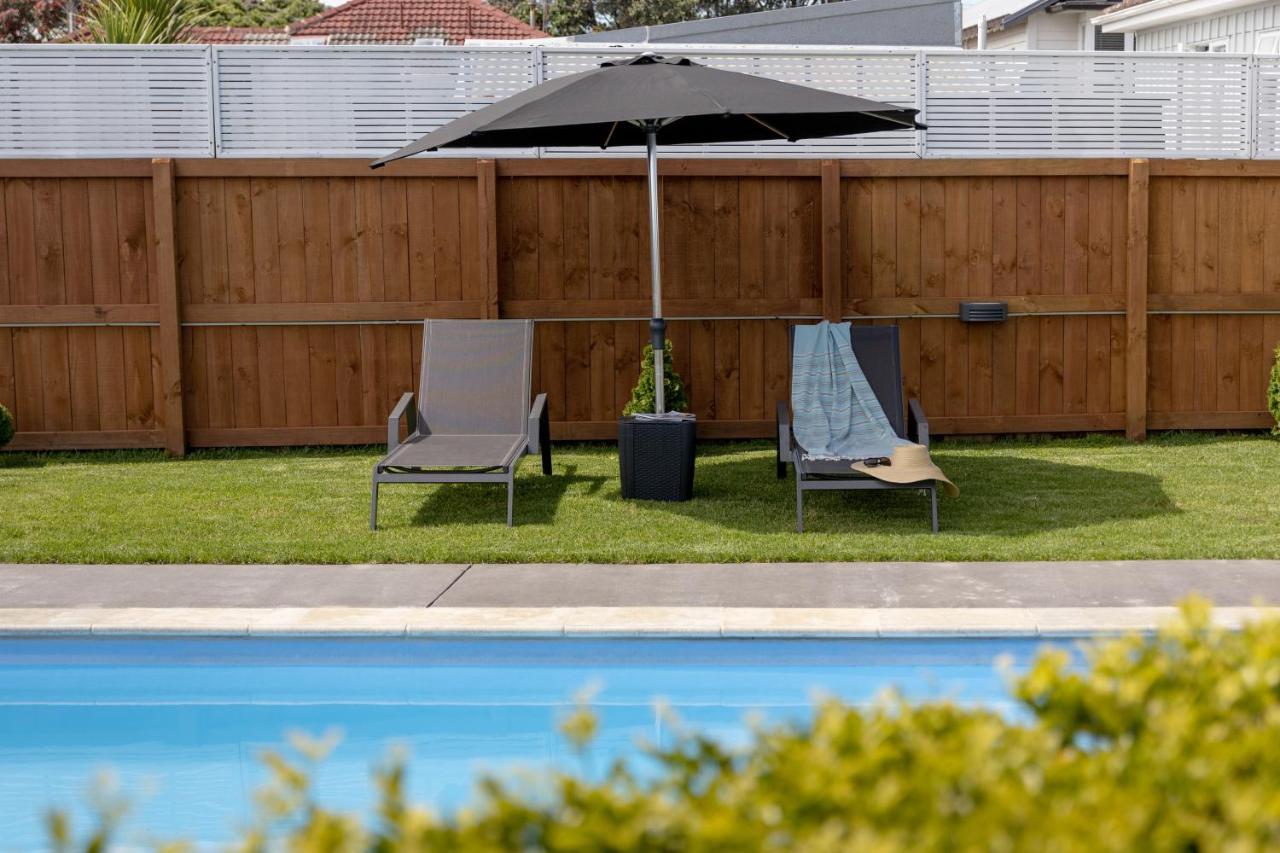 Cobblestone Court Motel Tauranga Extérieur photo