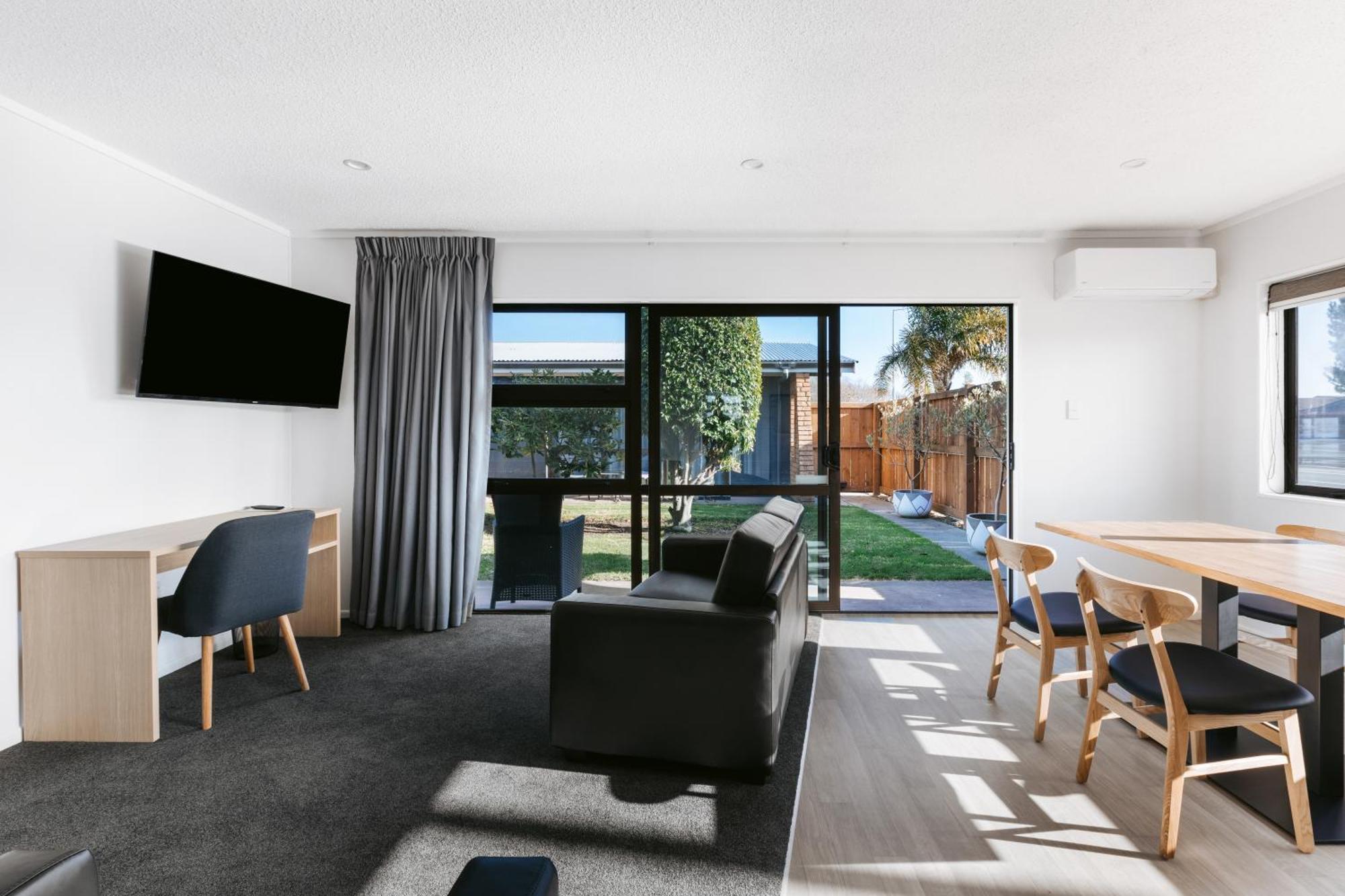Cobblestone Court Motel Tauranga Extérieur photo