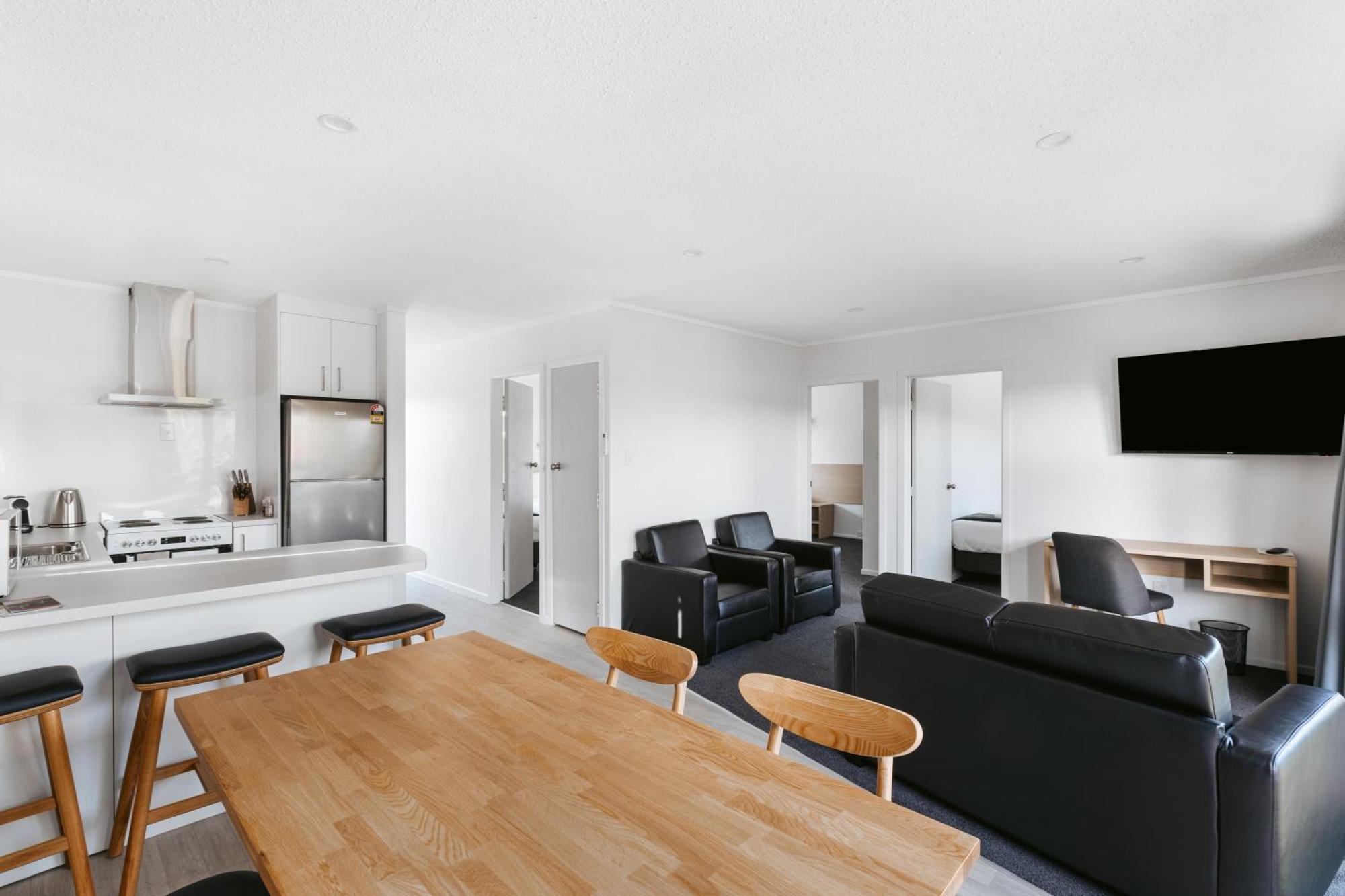 Cobblestone Court Motel Tauranga Extérieur photo