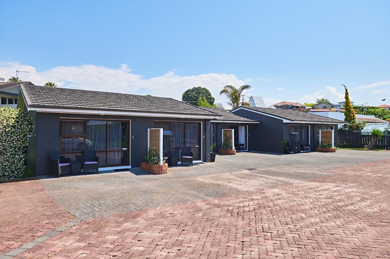 Cobblestone Court Motel Tauranga Extérieur photo