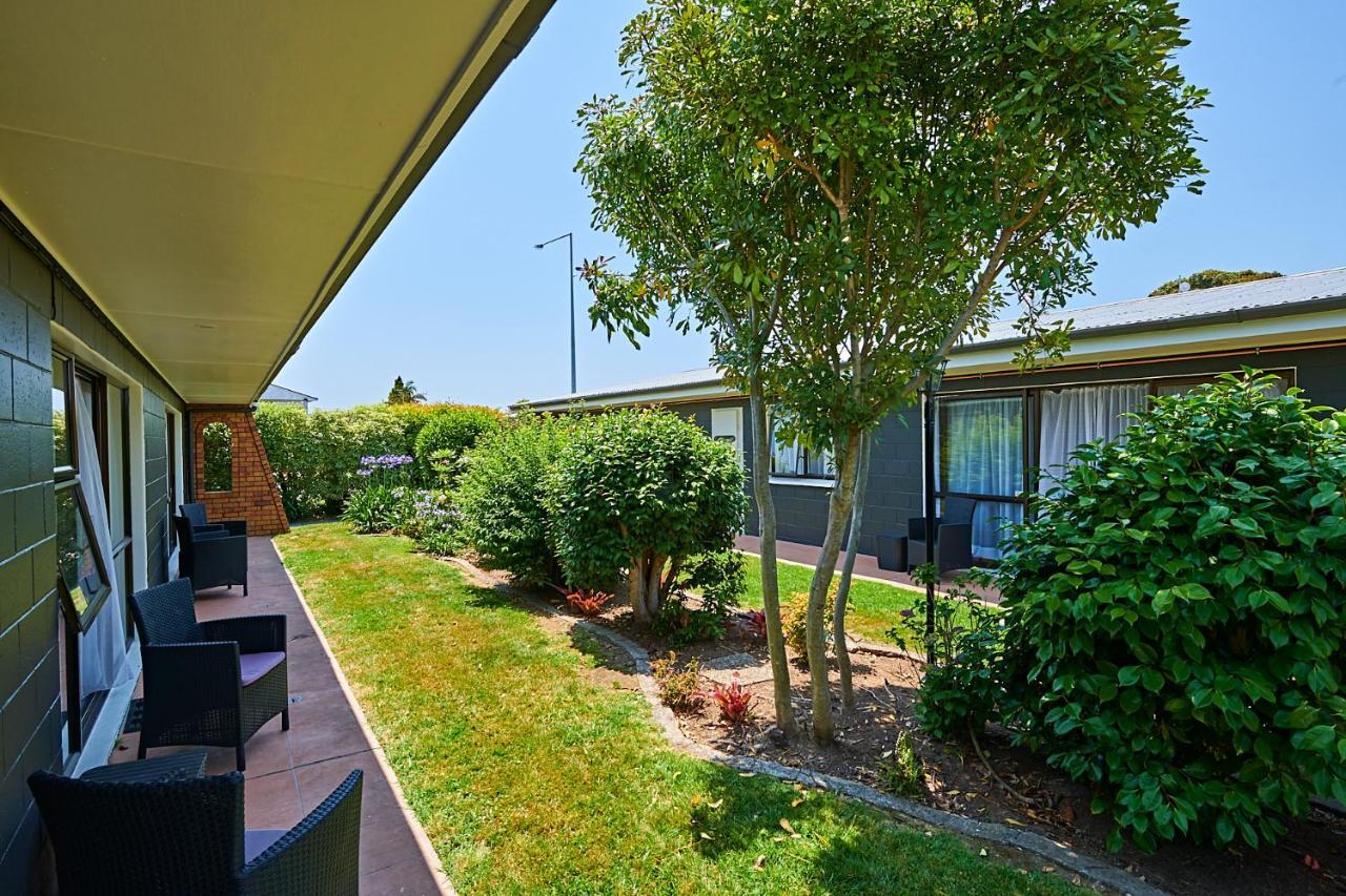 Cobblestone Court Motel Tauranga Extérieur photo